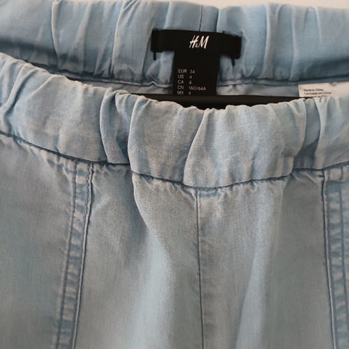 Lightweight pants slightly used