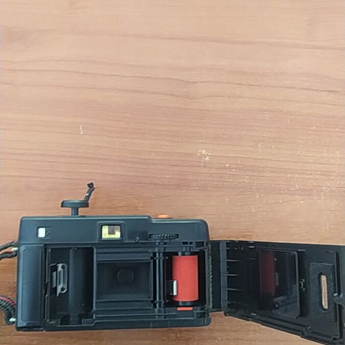 YASHICA Partner AF Automatic Focusing camera like new
