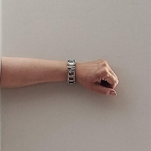 Morgan de Toi women's watch like new, stainless steel bracelet with white crystals