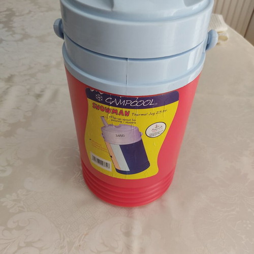 CAMP COOL thermal jug 2.5 liters like new