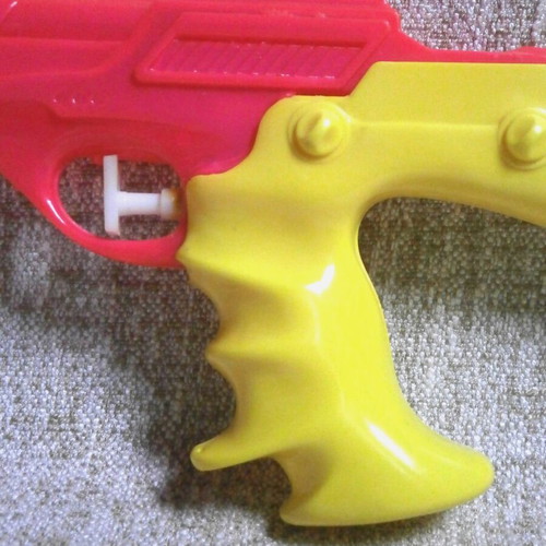 Space toy plastic water gun new vintage