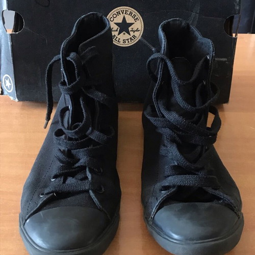 Branded men's shoes like new
