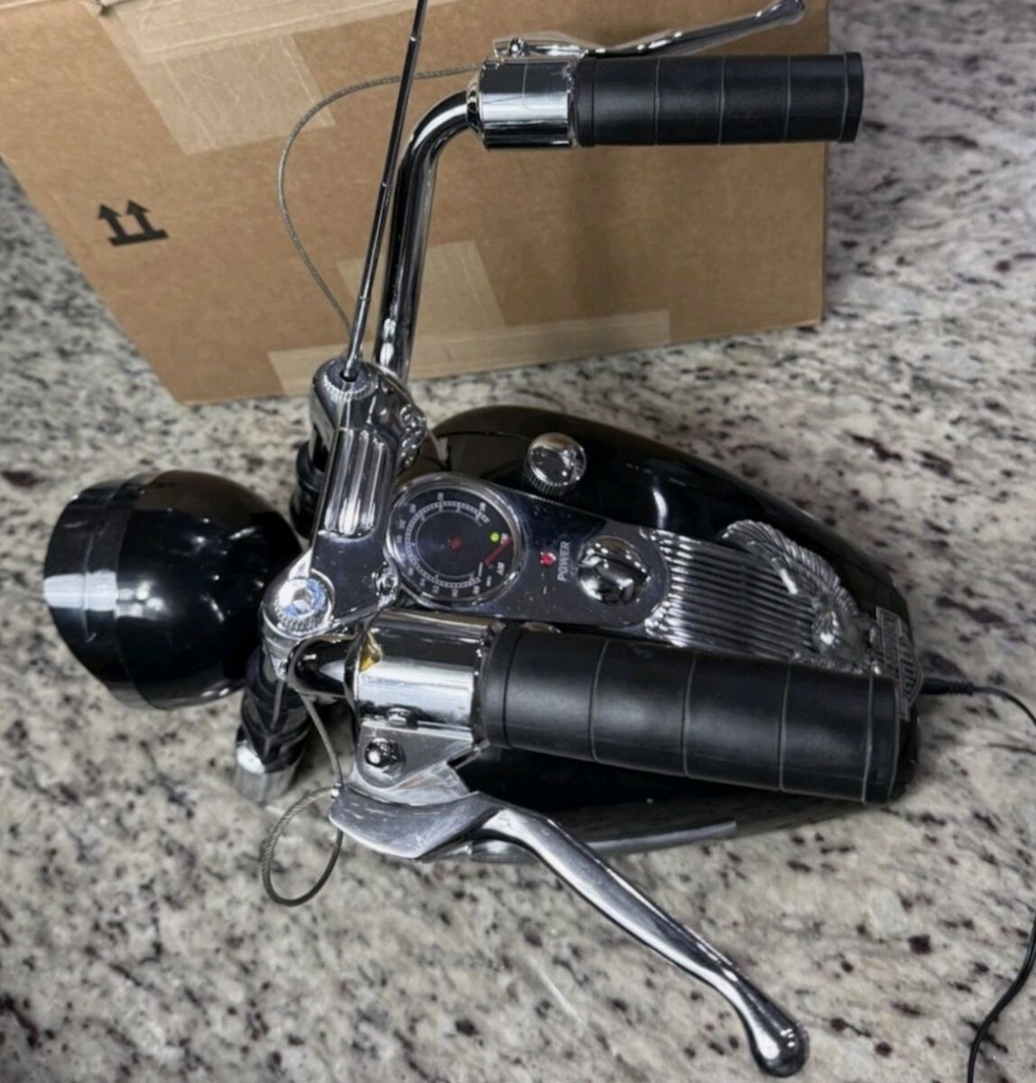 Harley Davidson vintage radio used - € 145,00 - Vendora.cy