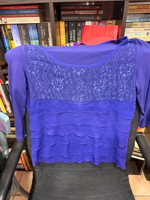 Marks & Spencer purple blouse like new with lace detail