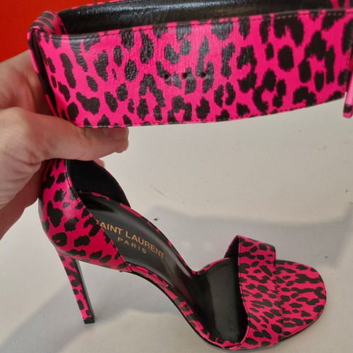 Saint Laurent authentic sandals with animal print in fuchsia color