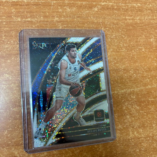 2025-26 Panini Select Euroleague Felipe Reyes White Sparkle Courtside SP card new