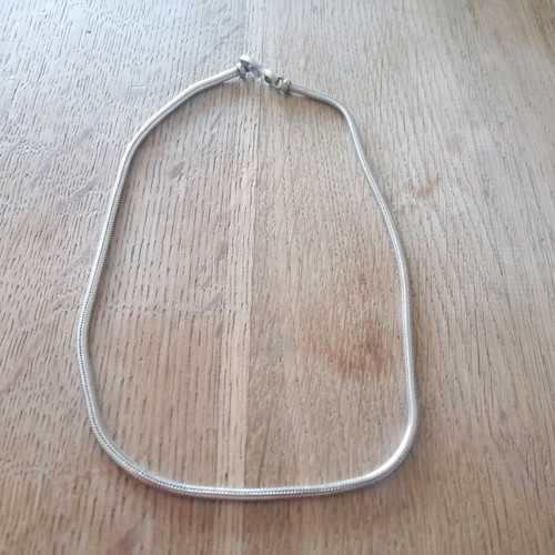 Silver 925 necklace chain new in excellent condition