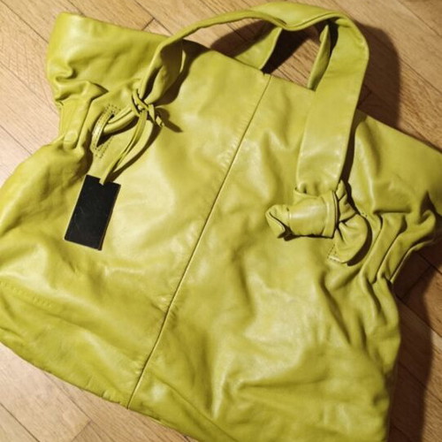 Leather bag coccinelle