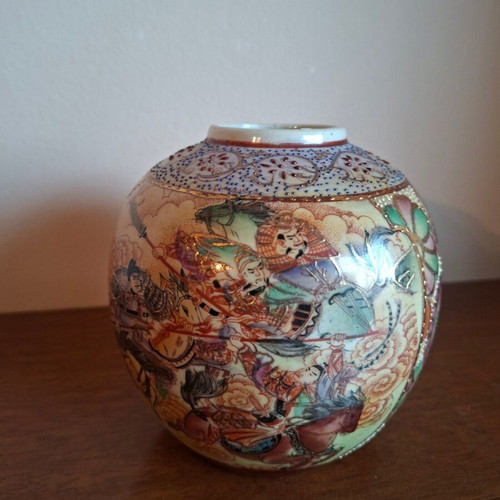 Crystal and ceramic decorative vases like new
