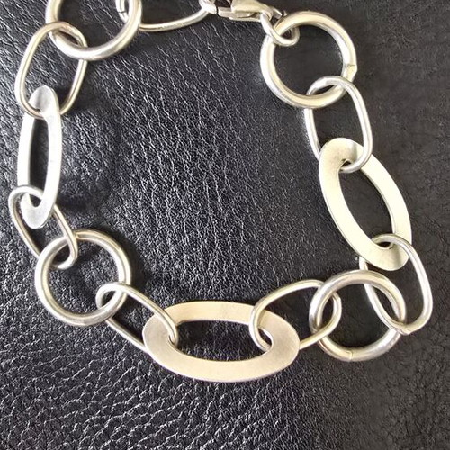 Silver women's bracelet like new