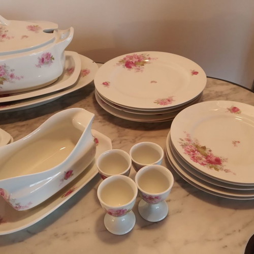 EPIAG porcelain dinnerware set 26 pieces from Czechoslovakia
