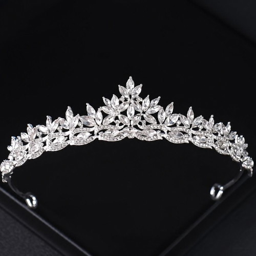 Bridal Tiara with Crystal Rhinestones New