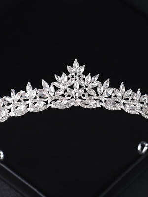 Bridal Tiara with Crystal Rhinestones New