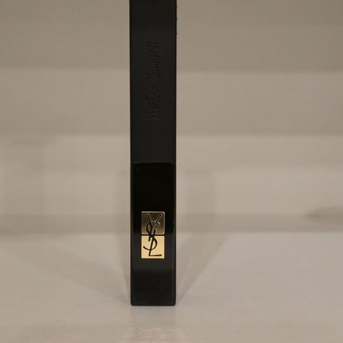 Yves Saint Laurent Rouge Pur Couture lipstick color 21 like new