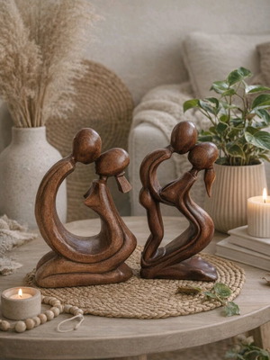 Set of 2 handmade wooden decorative sculptures like new