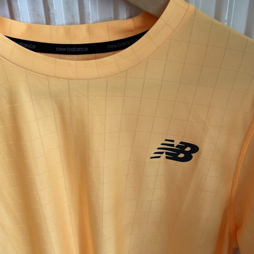 New Balance men's t-shirt like new, orange, size M