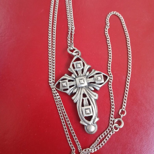 Silver 925 cross pendant with 60cm chain