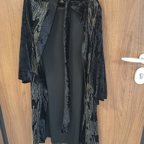 Women's dress with velvet texture like new, black, size M