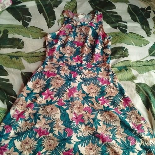 H&M All Time Classic Tropical Flowers Summer Dress like new, medium