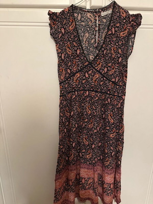 Sfera dress multicolored like new, midi length