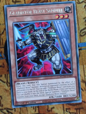 Gladiator Beast Samnite Effect Monster card like new