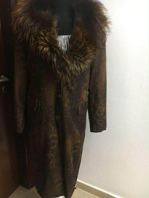 Long coat brown like new, size M-L