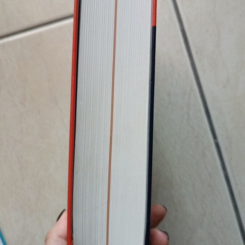 Larousse dictionary French-English / English-French like new