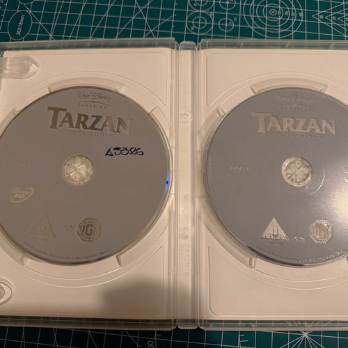 Tarzan 2-Disc DVD used, dubbed in Greek