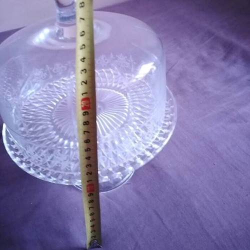 Vintage crystal cake stand with stem base like new