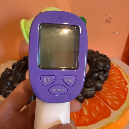 Digital Infrared Thermometer like new, contactless measurement