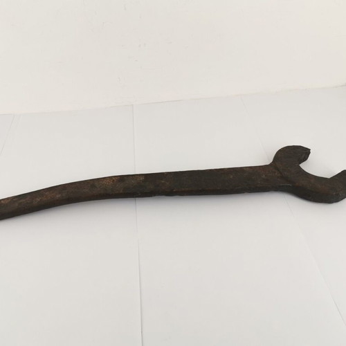 Steam engine key No 46 used, circa 1900