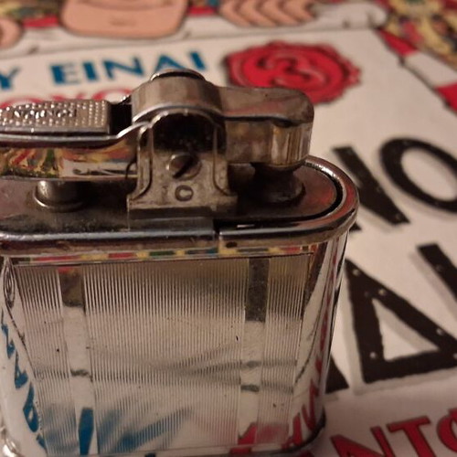 Ronson vintage lighter, Zippo and Marlboro gift set