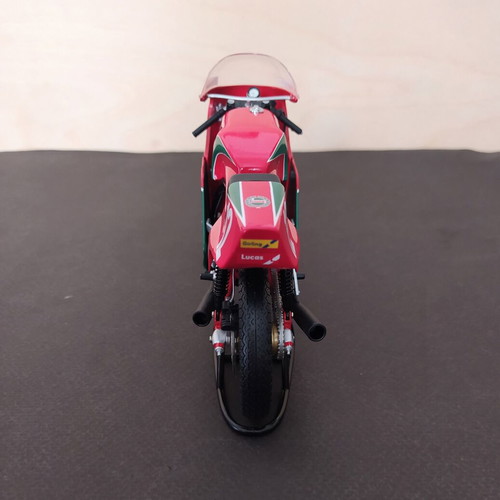 Minichamps Ducati 900 Race IOM TT 1:12 scale model like new