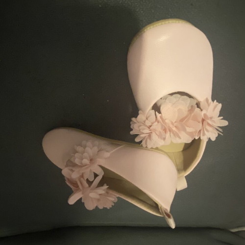 Baby shoes ballerinas size 18-19 like new