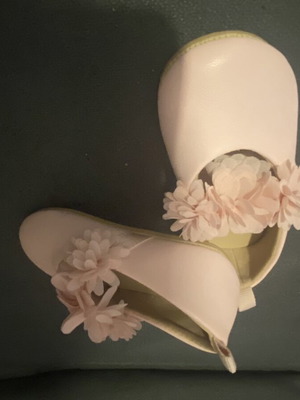 Baby shoes ballerinas size 18-19 like new