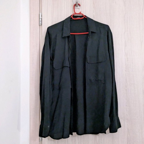 Zara black shirt like new with pockets, size S