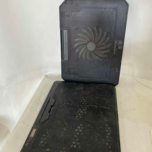 Set of 2 laptop stands used 35x26, 37x28