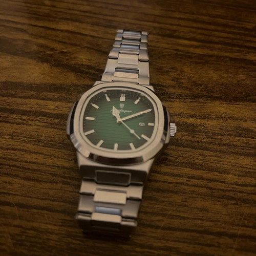 Hugo Poedagar watch like new, men's, green dial
