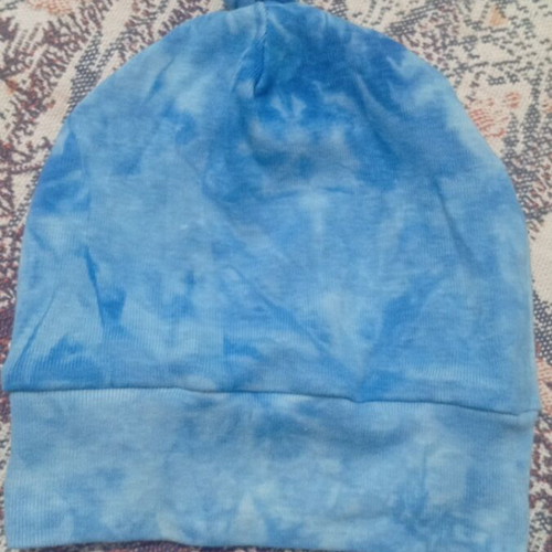 Baby hats like new, pack of 3, prenatal and Extreme Intimo, 6-9 months
