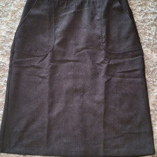 Shein black skirt new, size 40-42