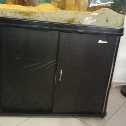 Aquarium 350 liters used with stand and accessories