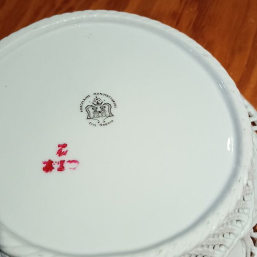 Iris Cluj-Napoca Vintage Reticulated Porcelain Bowl like new