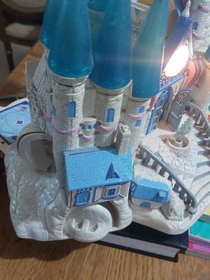 Polly Pocket Cinderella Castle playset