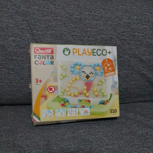 Pegboard art toy like new with colorful pegs