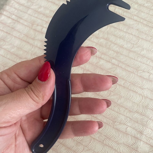 Tupperware plastic cheese knives new, set of 2