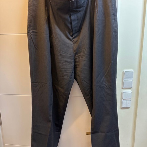 Jos A. Bank men's pants used 100% wool dark gray 48X32