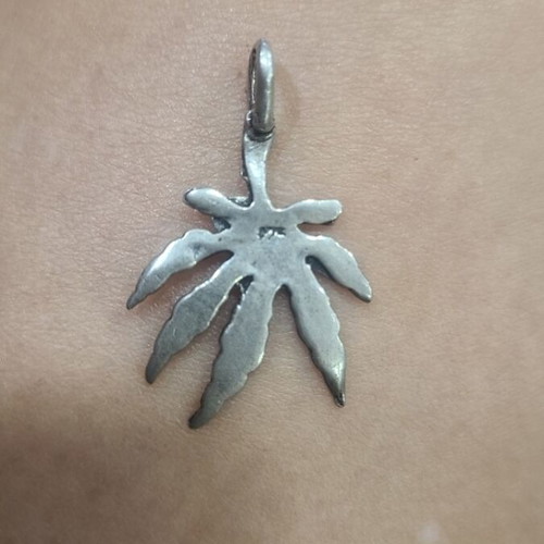 Vintage 925 pendant necklace like new, silver