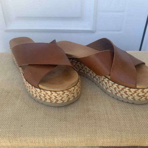 Fratelli Robinson flatforms used, brown, size 39
