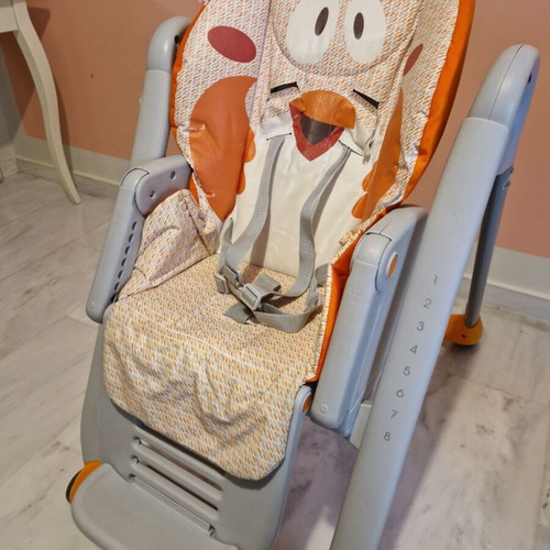 Chicco Polly 2 Start Folding Highchair with Metal Frame used