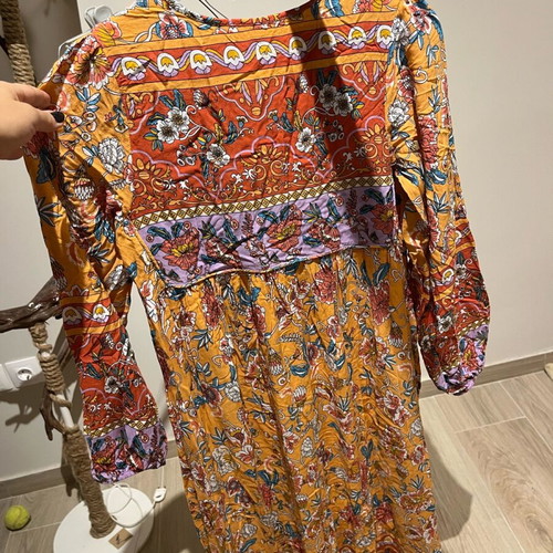 Vintage three-quarter printed dress used
